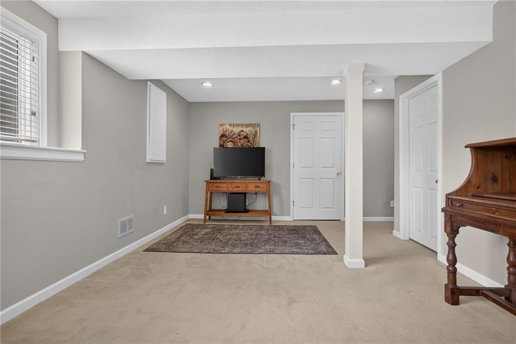 Photo 28 of 34 - 16222 W 157th Terrace, Olathe, KS 66062