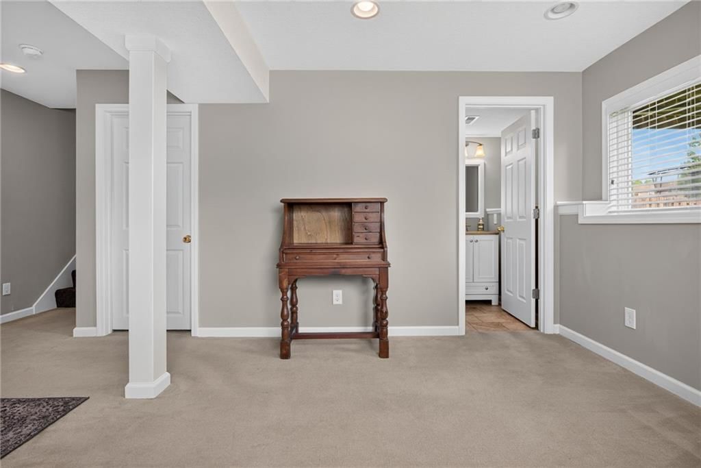 Photo 29 of 34 - 16222 W 157th Terrace, Olathe, KS 66062