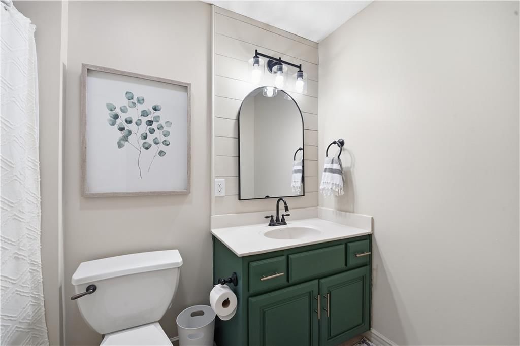 1716 SW Kendall Drive — photo 37
