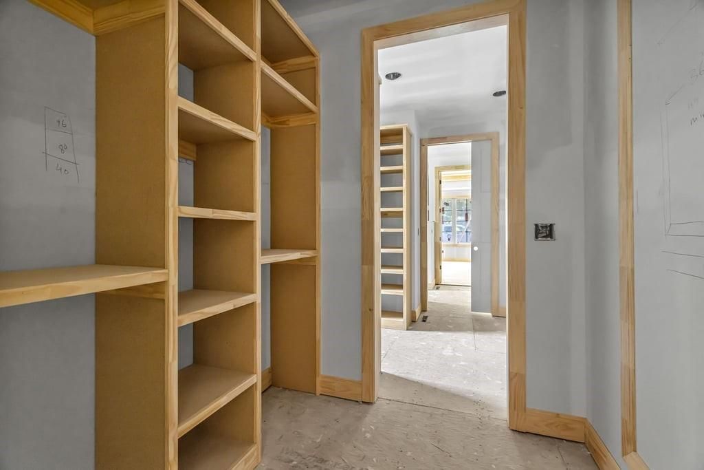 2615 W 47th Terrace — photo 25
