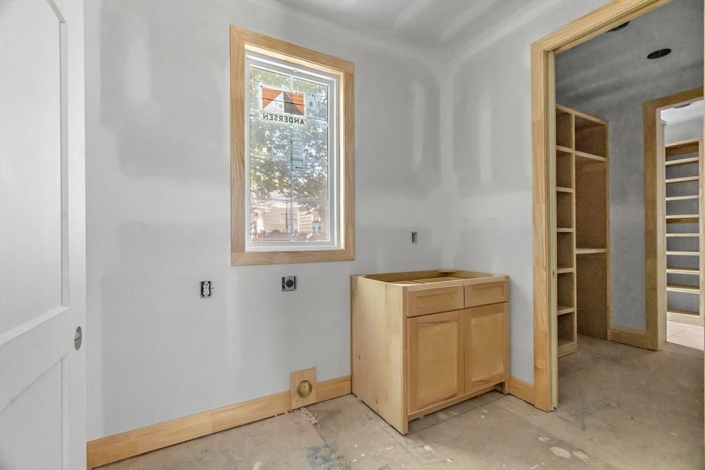 2615 W 47th Terrace — photo 31