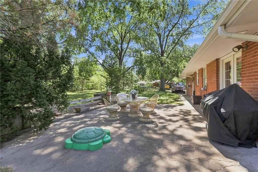 10921 Blue River Road — photo 26