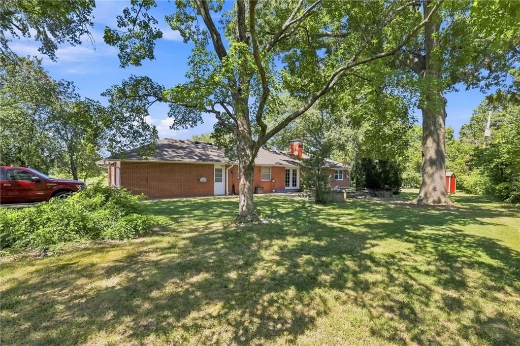 10921 Blue River Road — photo 29