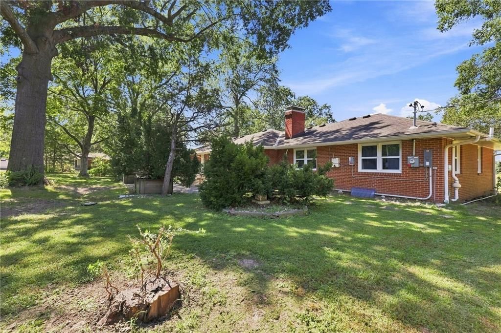 10921 Blue River Road — photo 30