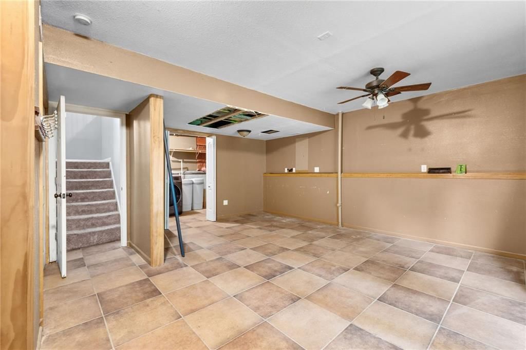 1832 Gates Drive — photo 20