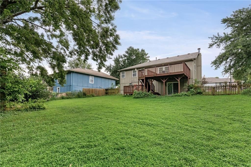 1832 Gates Drive — photo 25