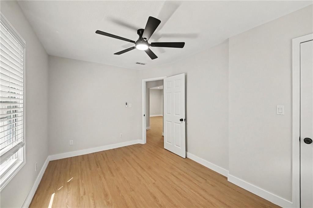 11220 Applewood Drive — photo 6