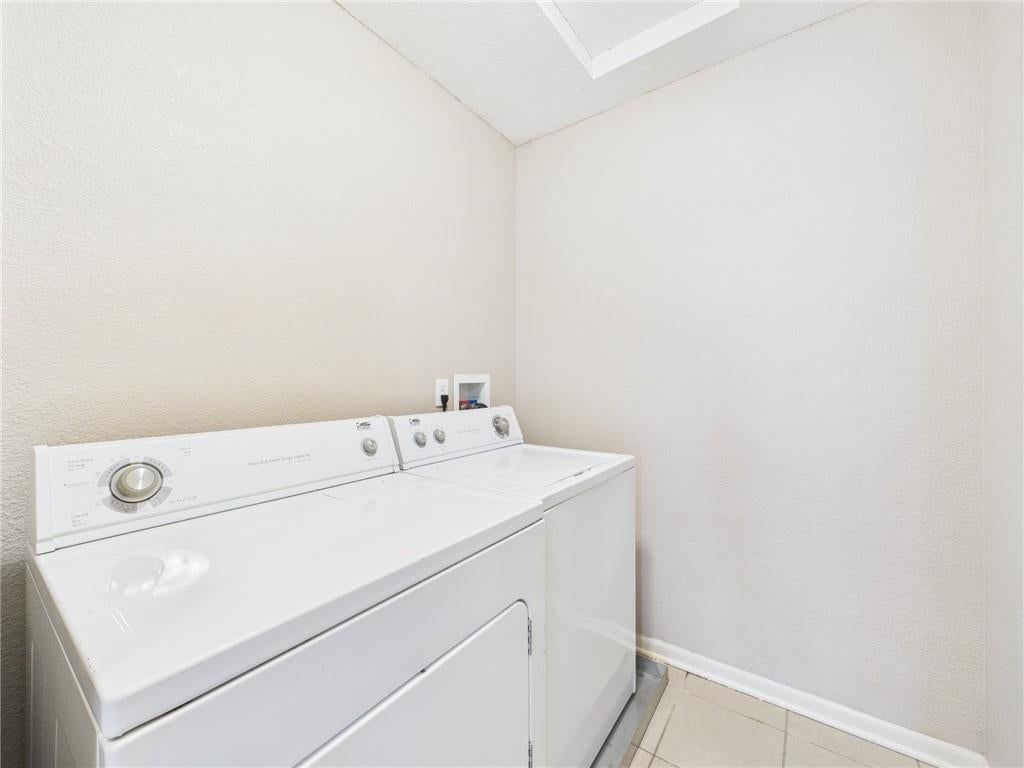 9337 N Main Street — photo 21