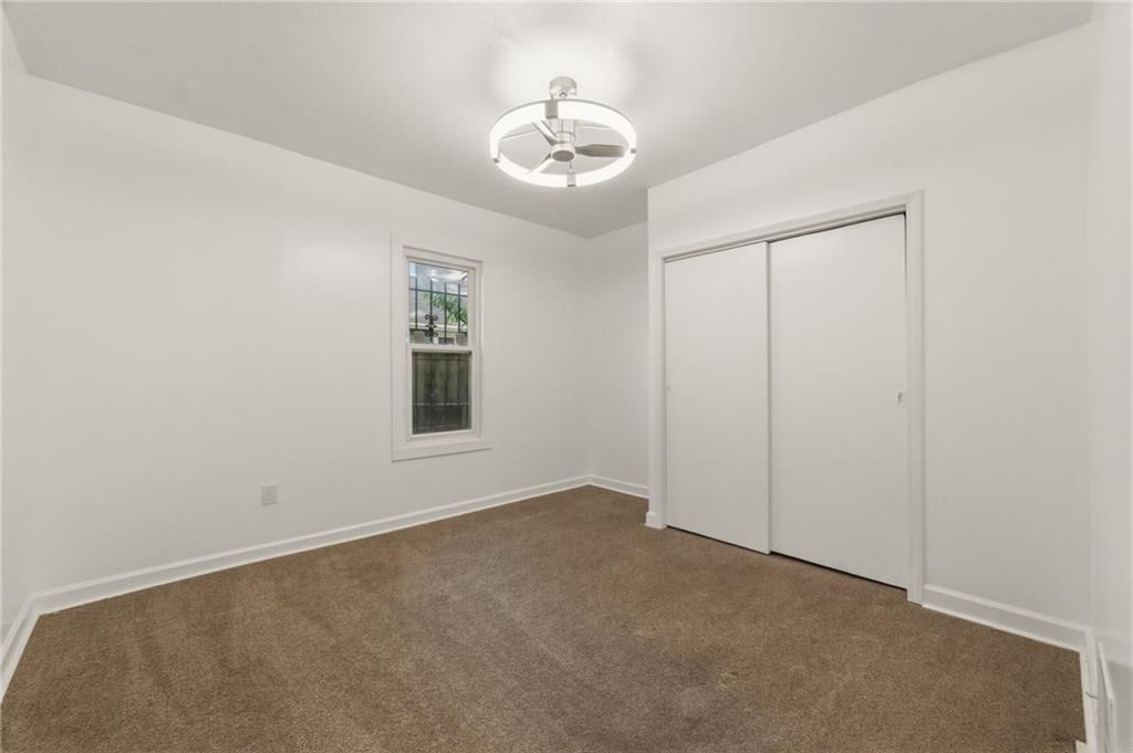 6010 Kenwood Avenue — photo 16