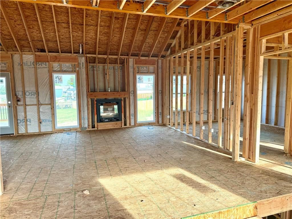1034 Fir Lane — photo 3