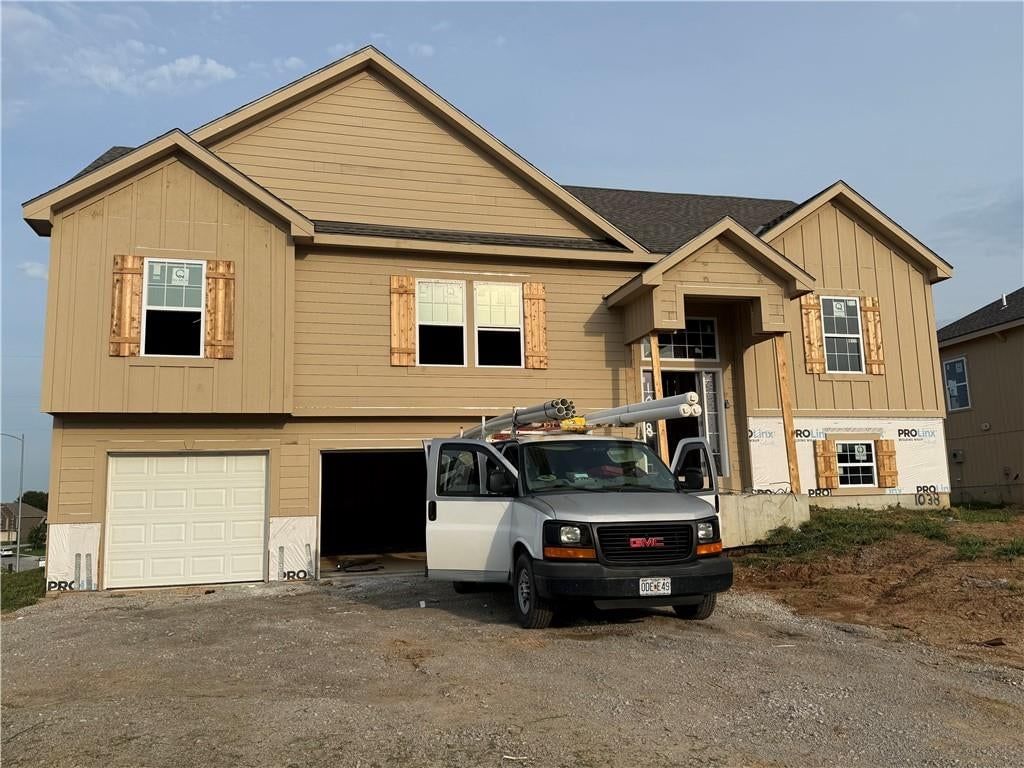 1038 Fir Lane — photo 2