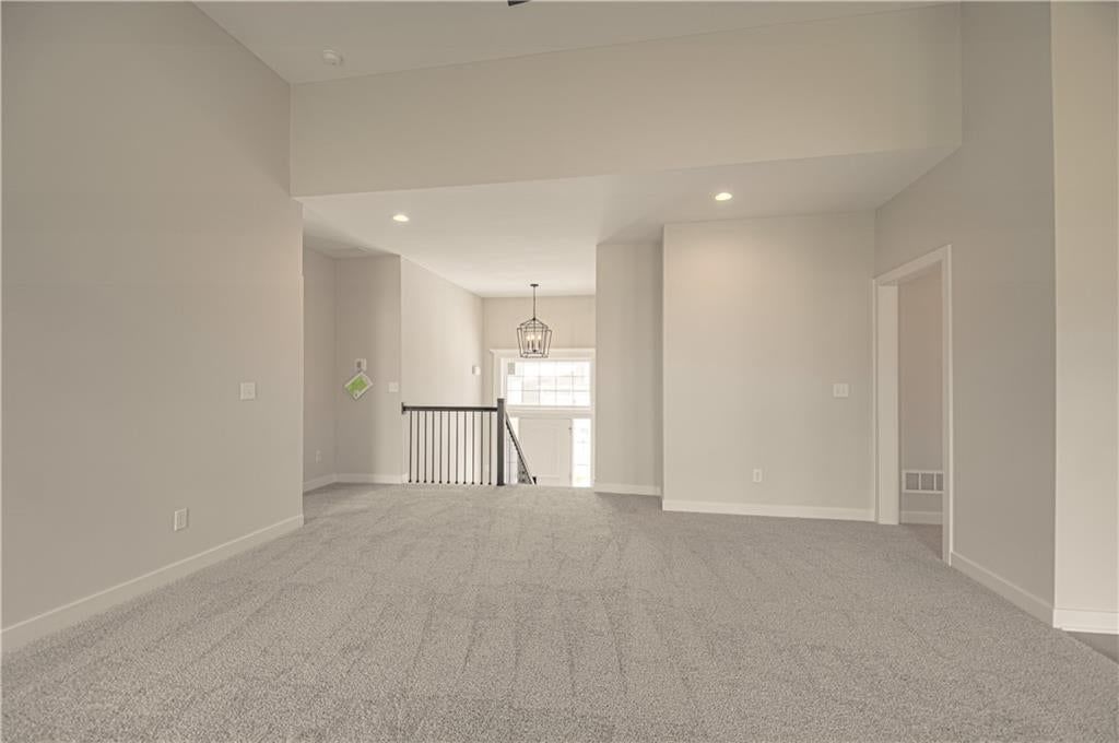 1038 Fir Lane — photo 9