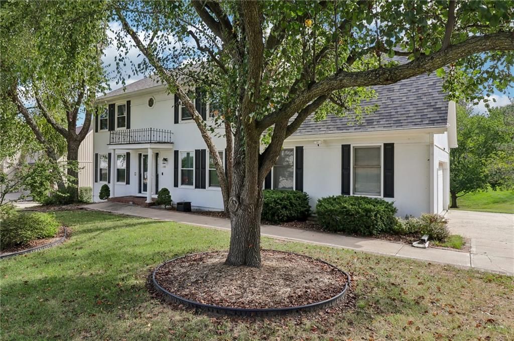 1800 NW Westbrooke Place — photo 3