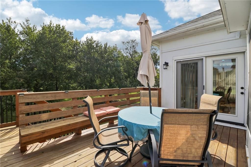 1800 NW Westbrooke Place — photo 34