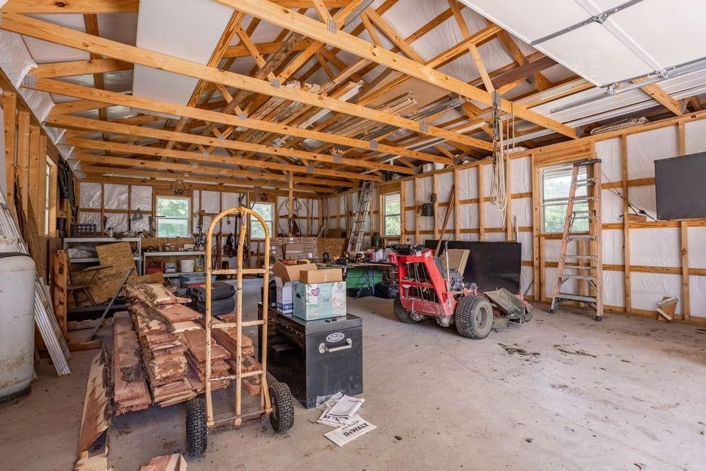 521 NW 30th Lane — photo 37