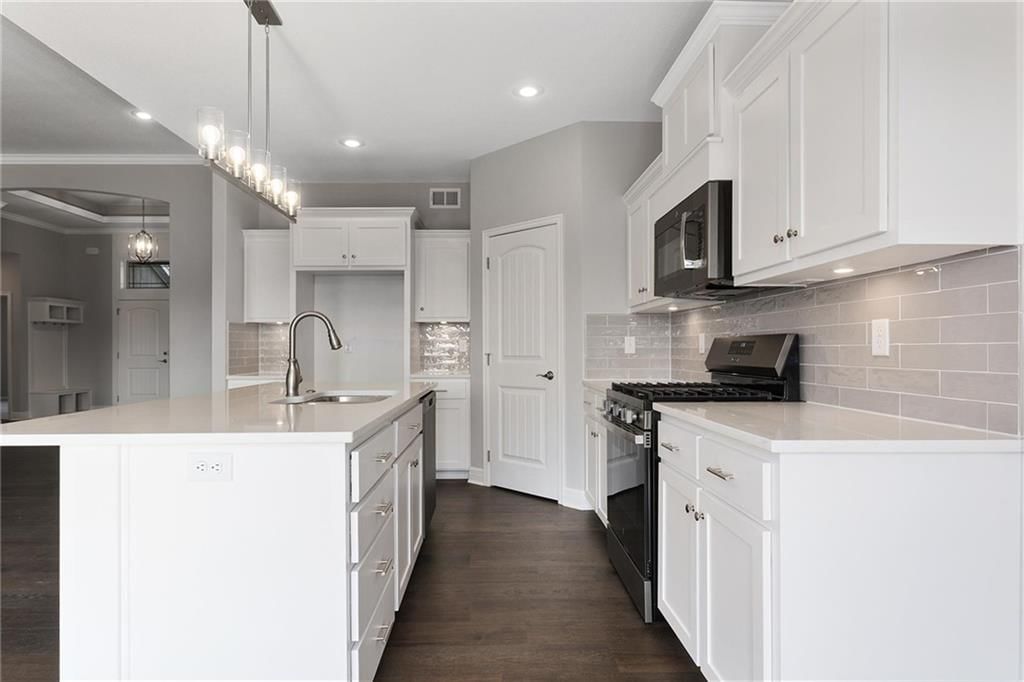 3319 NW 93rd Street — photo 9