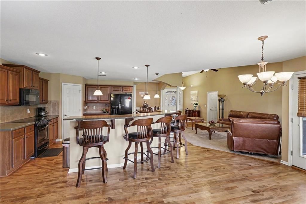 10900 Delavan Court — photo 14