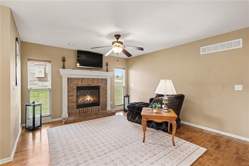 10900 Delavan Court — photo 19