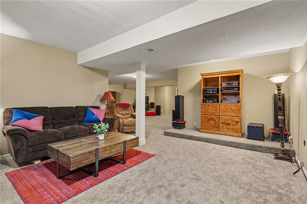 10900 Delavan Court — photo 34