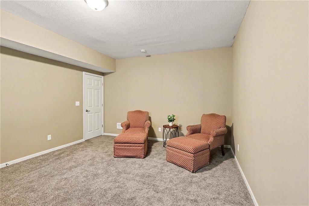 10900 Delavan Court — photo 39