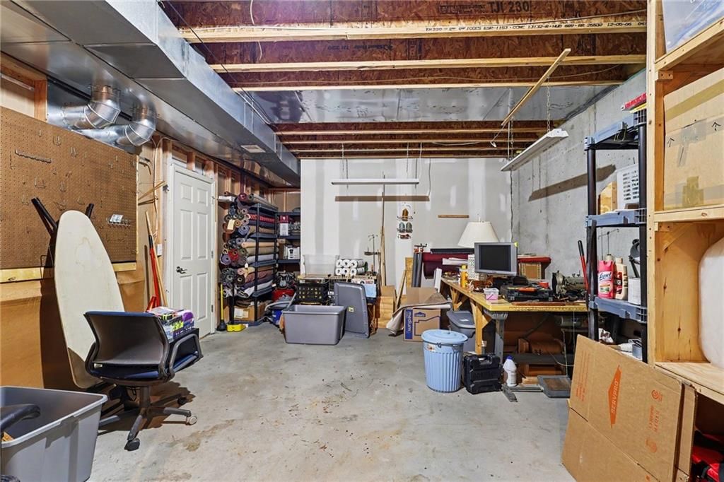 10900 Delavan Court — photo 47