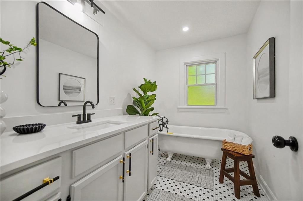 5000 Blue Ridge Boulevard — photo 18