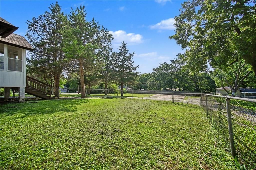 5000 Blue Ridge Boulevard — photo 28
