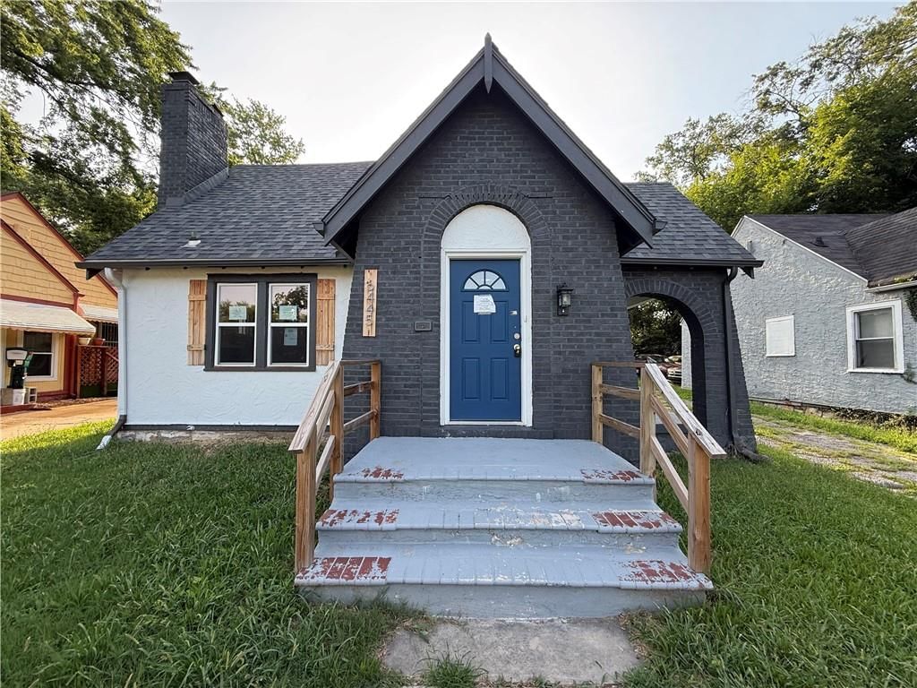 6445 S Benton Avenue — photo 1