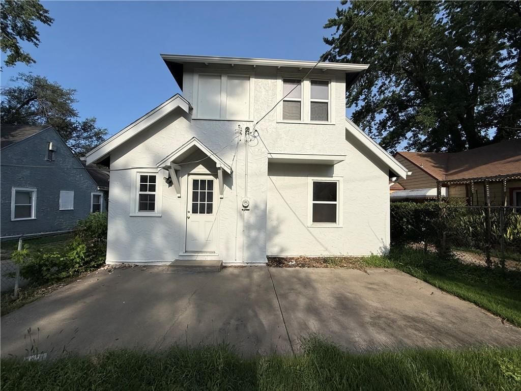 6445 S Benton Avenue — photo 4