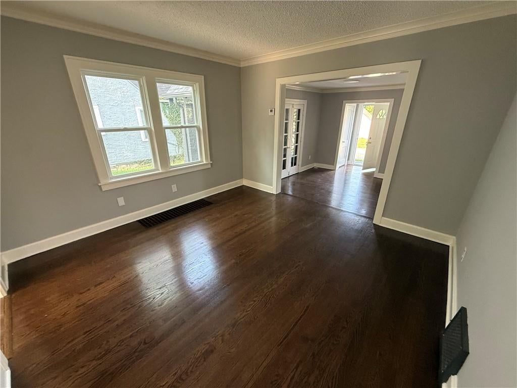 6445 S Benton Avenue — photo 9