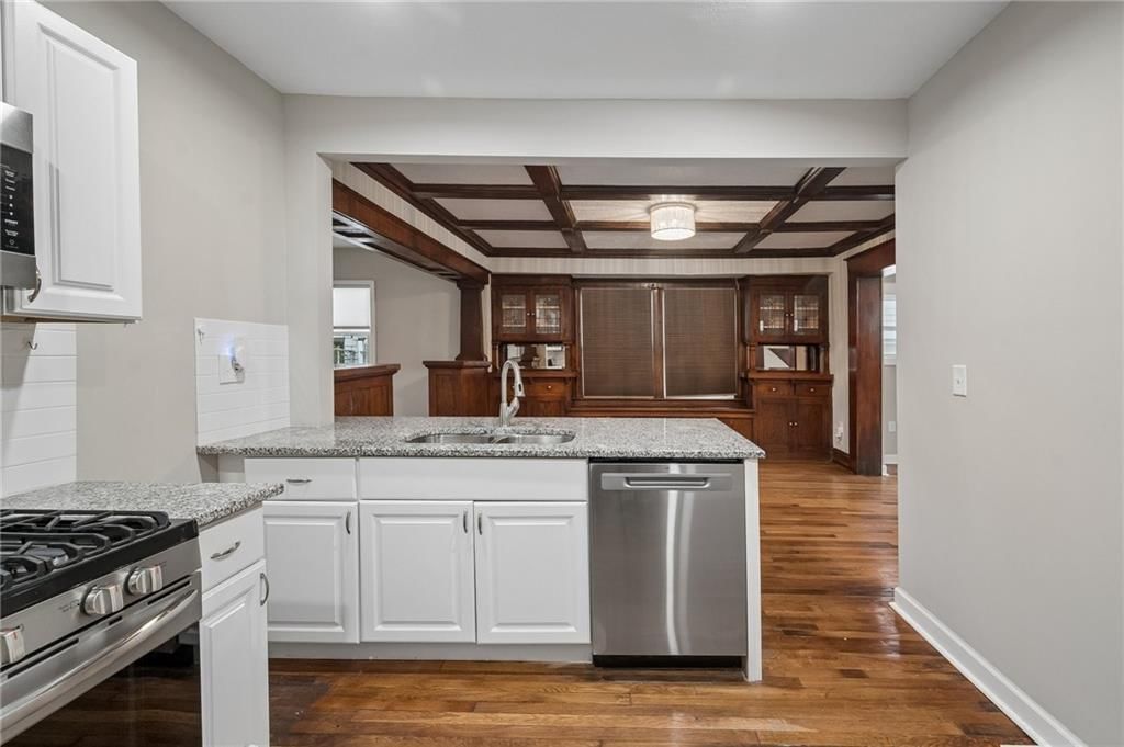 4115 Chestnut Avenue — photo 10