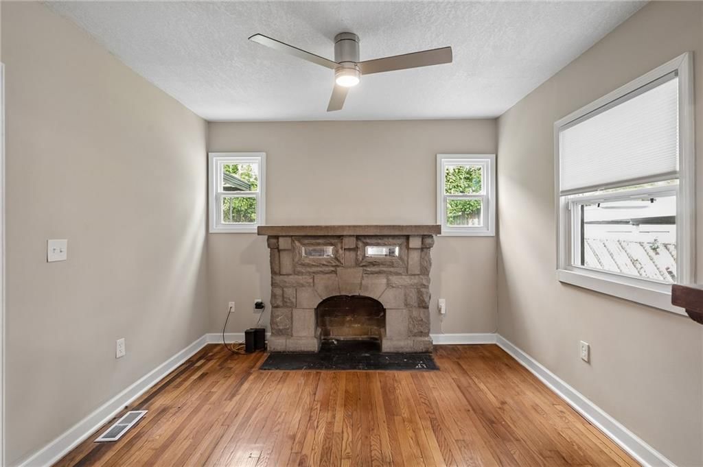 4115 Chestnut Avenue — photo 16