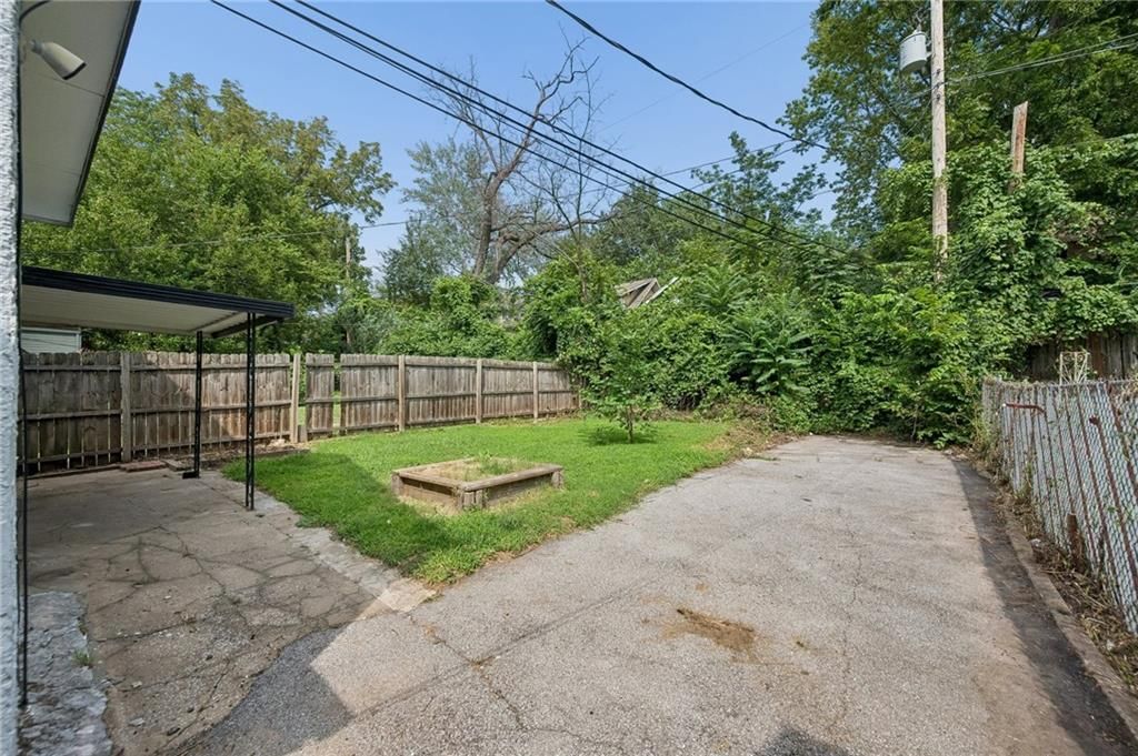4115 Chestnut Avenue — photo 29