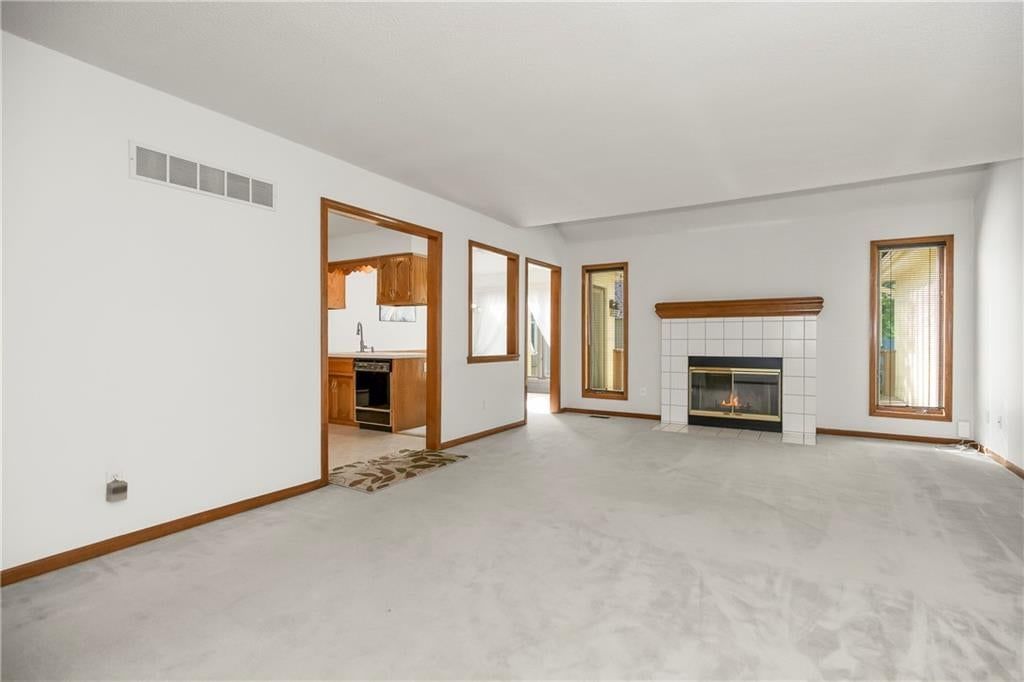 8202 NW Bradford Court — photo 3