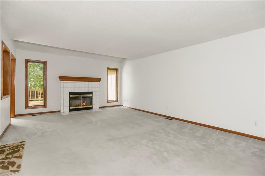 8202 NW Bradford Court — photo 4
