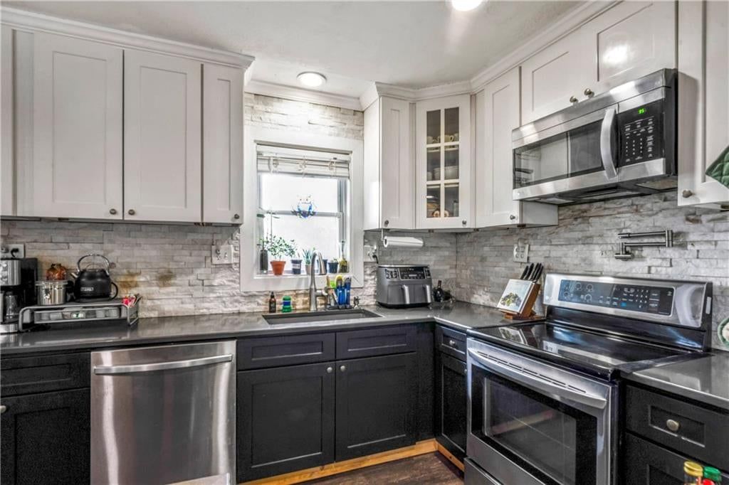 1013 Colbern Drive — photo 2