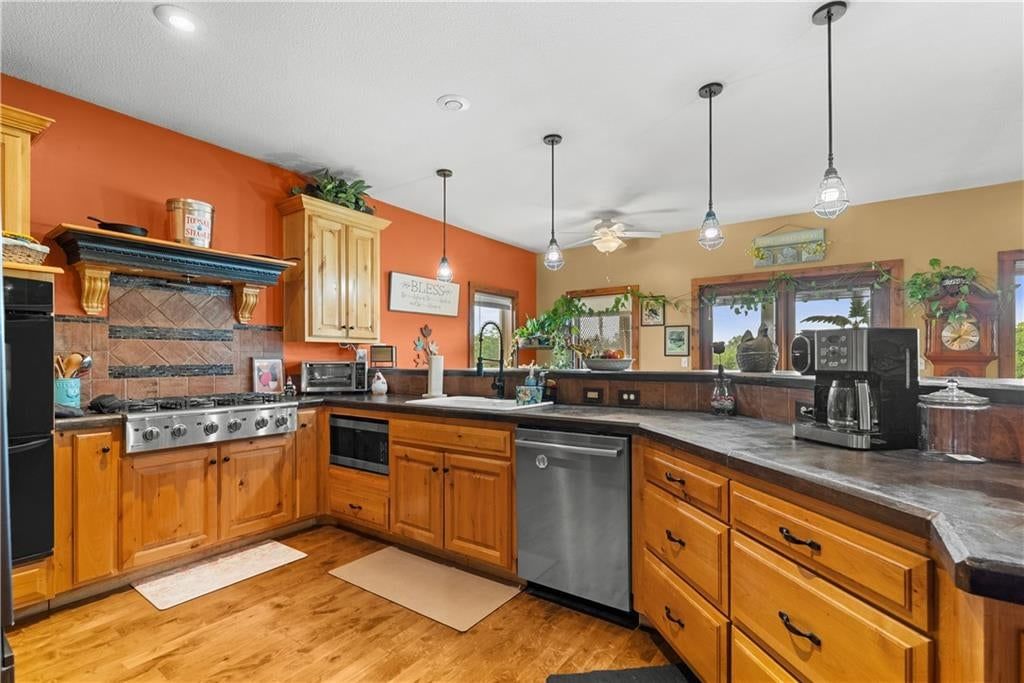 12908 E 244th Street — photo 11