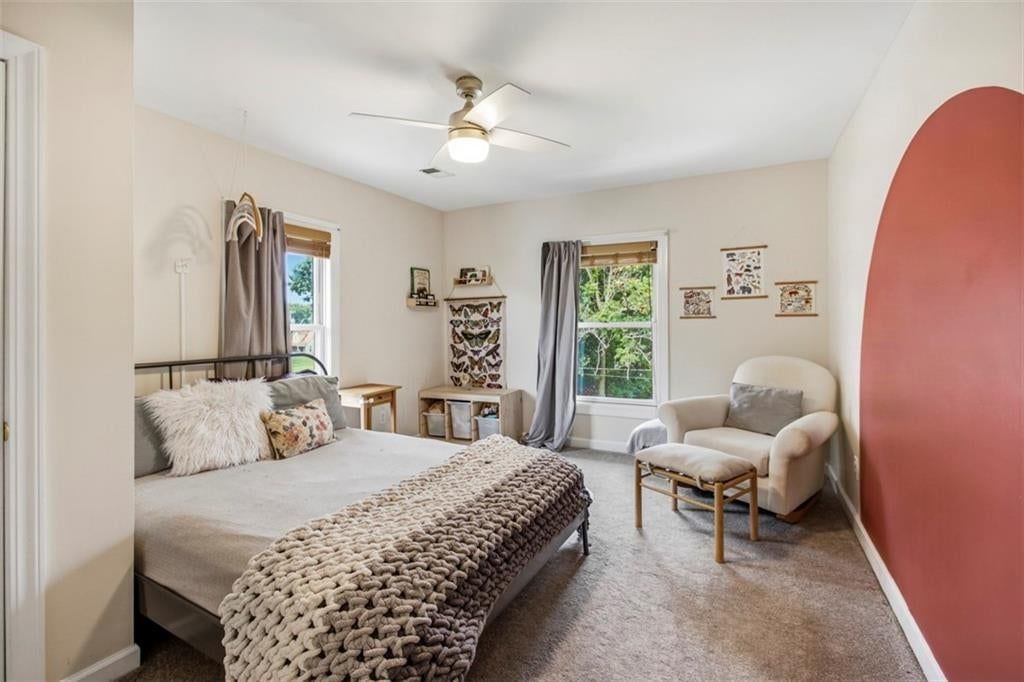 Photo 29 of 48 - 3333 Virginia Avenue, Kansas City, MO 64109