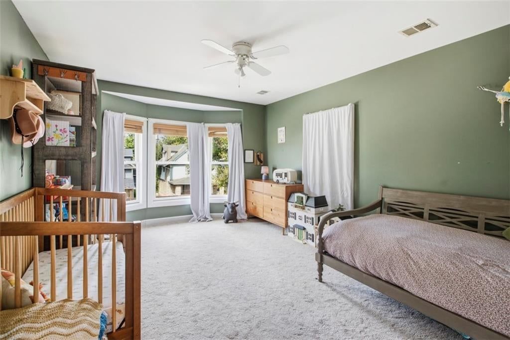 Photo 26 of 48 - 3333 Virginia Avenue, Kansas City, MO 64109