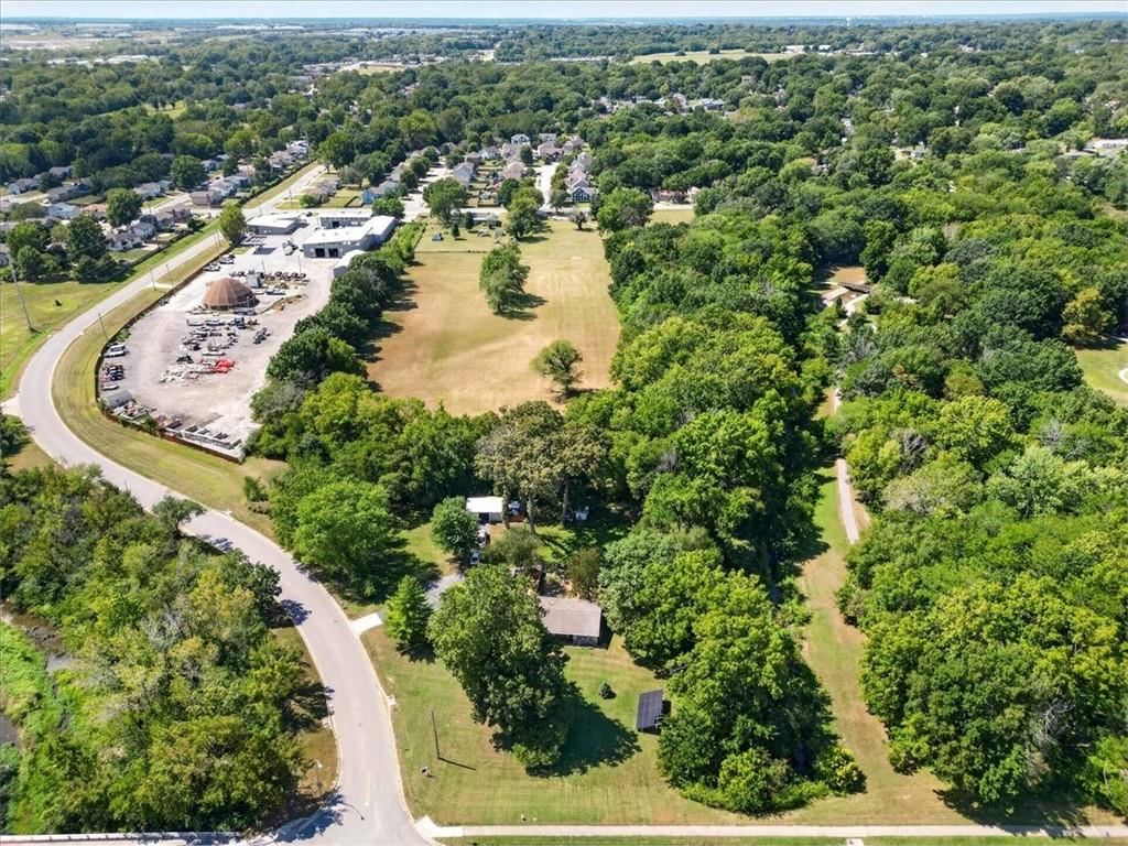 13810 Byars Road — photo 49