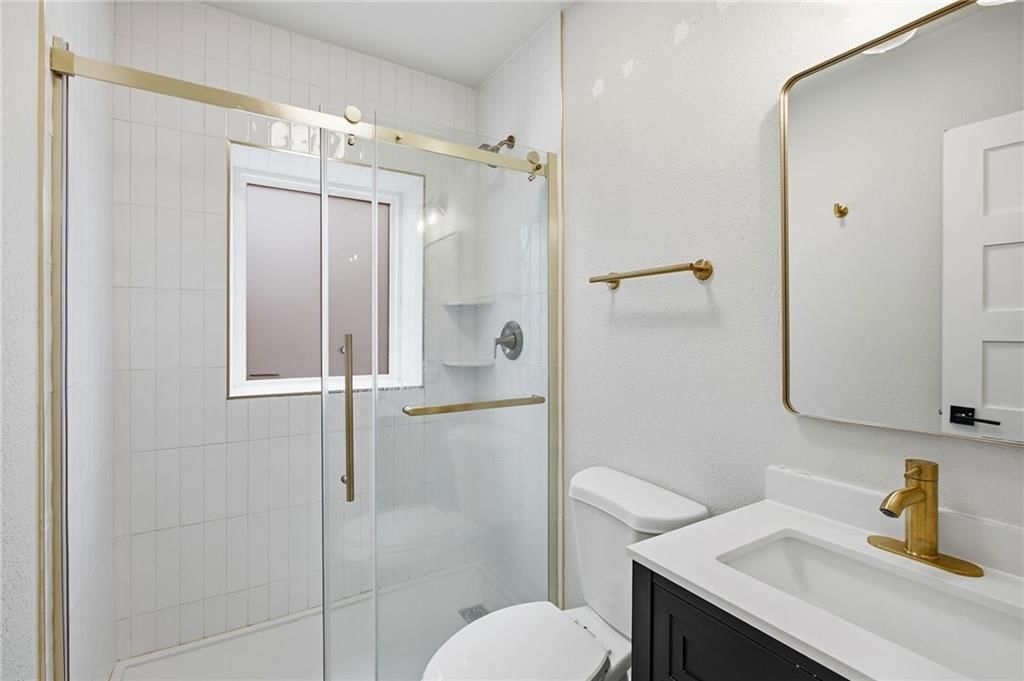 4335 Mercier Street — photo 21