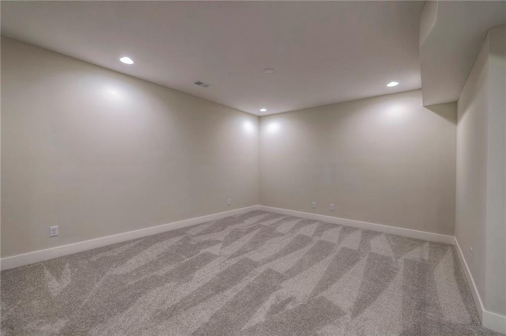 9851 Greeley Street — photo 35