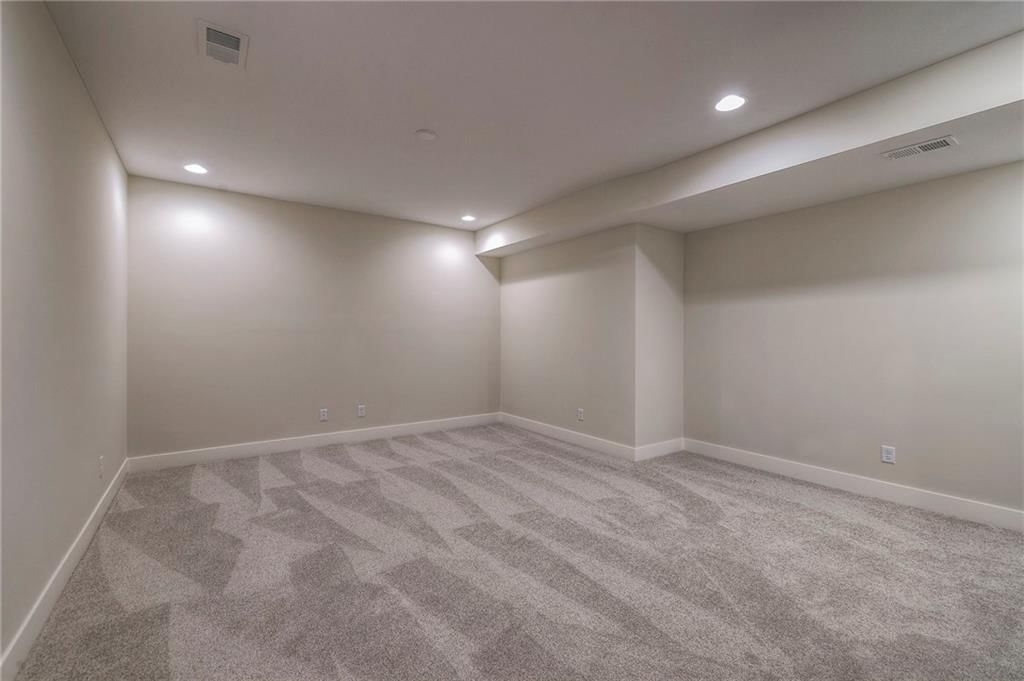 9851 Greeley Street — photo 36
