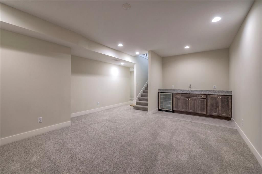 9851 Greeley Street — photo 37