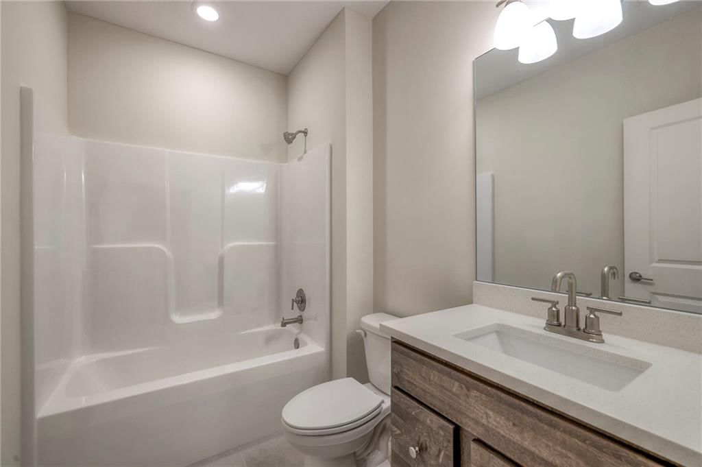9851 Greeley Street — photo 40