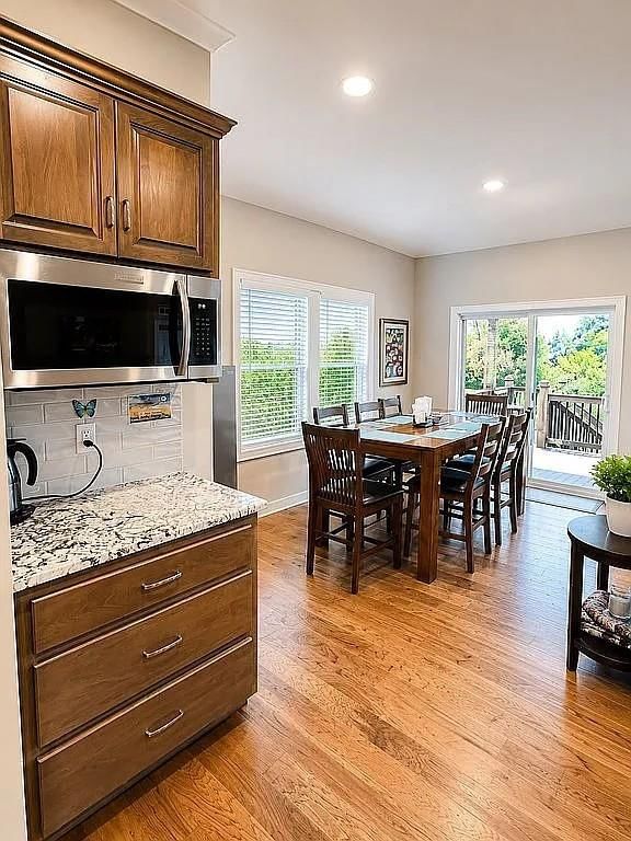 7025 N Cambridge Avenue — photo 6