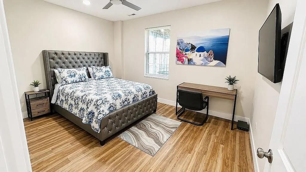 7025 N Cambridge Avenue — photo 7