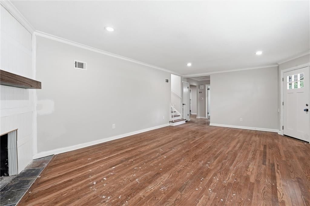 1216 Meadow Lake Parkway — photo 7