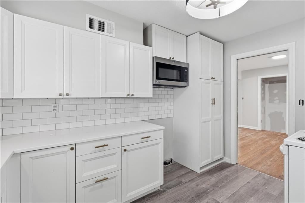 1216 Meadow Lake Parkway — photo 11