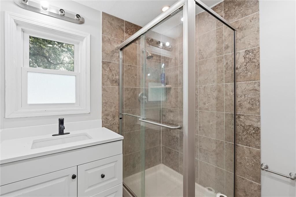 1216 Meadow Lake Parkway — photo 24